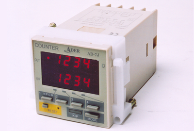 เครื่องนับจำนวนแบบดิจิตอล Digital Counter รุ่น AD-7J