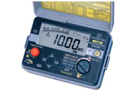 เครื่องตรวจสอบความเป็นฉนวนแบบดิจิตอล Digital Insulation Tester รุ่น 3022