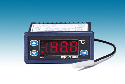 เครื่องควบคุมอุณหภูมิแบบดิจิตอล Digital Temperature Controller รุ่น FOX-S1004