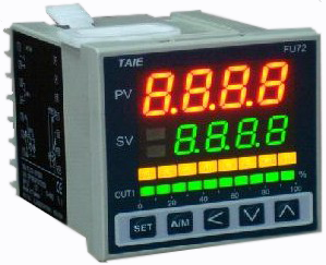 เครื่องควบคุมอุณหภูมิแบบดิจิตอล Digital Temperature Controller รุ่น FU72 Series