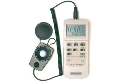 มิเตอร์วัดค่าความส่องสว่างของแสงและแสงยูวี Light And UV Meter รุ่น LM-507 มิเตอร์วัดค่าความส่องสว่างของแสงและแสงยูวี Light And UV Meter รุ่น LM-507
