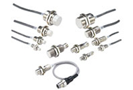 พร็อกซิมิตี้สวิตซ์แบบทรงกระบอกตรวจจับโลหะ Round Inductive Proximity Switch รุ่น E2E Series