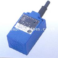 พร็อกซิมิตี้สวิตซ์แบบทรงสี่เหลี่ยมตรวจจับโลหะ Square Inductive Proximity Switch รุ่น IT25-3010NA