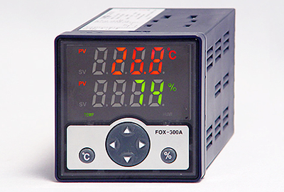 เครื่องควบคุมอุณหภูมิและความชื้น Temperature and Humidity Controller รุ่น FOX-300A