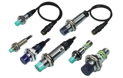 พร็อกซิมิตี้สวิตซ์แบบทรงกระบอกตรวจจับโลหะ Round Inductive Proximity Switch